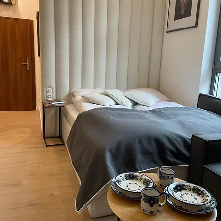 Kras 304 شكلارسكا بوريبا